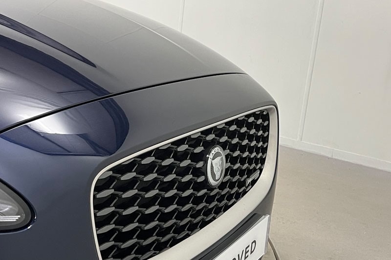 2024 (24) JAGUAR E-PACE 2.0 D200 R-Dynamic SE Black 5dr Auto 5201347