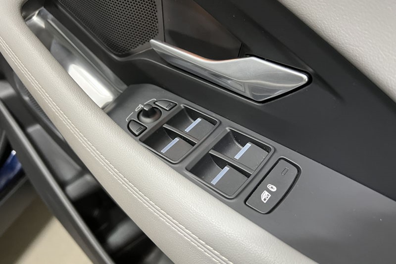 2024 (24) JAGUAR E-PACE 2.0 D200 R-Dynamic SE Black 5dr Auto 5201315