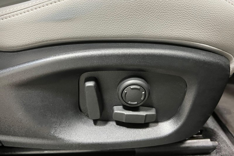 2024 (24) JAGUAR E-PACE 2.0 D200 R-Dynamic SE Black 5dr Auto 5201319