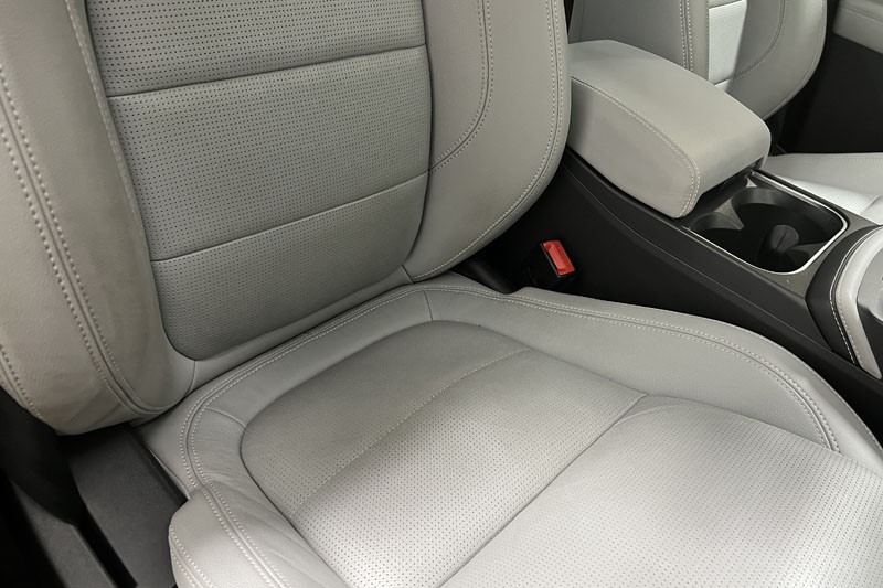 2024 (24) JAGUAR E-PACE 2.0 D200 R-Dynamic SE Black 5dr Auto 5201320