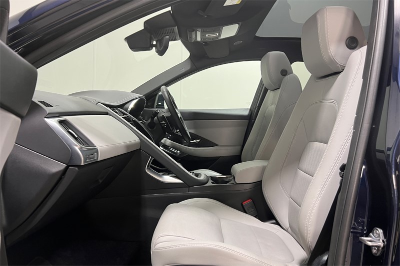 2024 (24) JAGUAR E-PACE 2.0 D200 R-Dynamic SE Black 5dr Auto 5201304