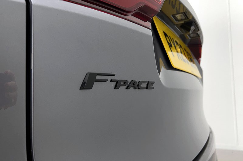 2023 (23) JAGUAR F-PACE 2.0 D200 R-Dynamic S 5dr Auto AWD 5213120