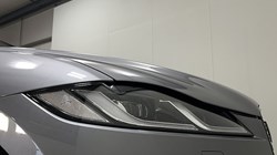 2023 (23) JAGUAR F-PACE 2.0 D200 R-Dynamic S 5dr Auto AWD 5213126