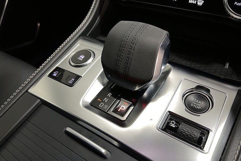 2023 (23) JAGUAR F-PACE 2.0 D200 R-Dynamic S 5dr Auto AWD 5213094