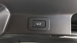 2023 (23) JAGUAR F-PACE 2.0 D200 R-Dynamic S 5dr Auto AWD 5213116