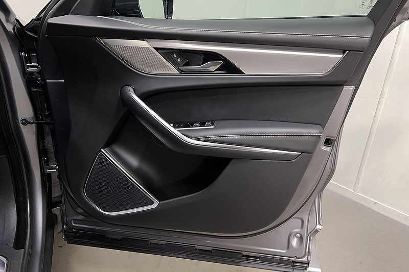 2023 (23) JAGUAR F-PACE 2.0 D200 R-Dynamic S 5dr Auto AWD 5213084