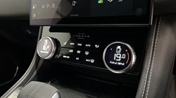 2023 (23) JAGUAR F-PACE 2.0 D200 R-Dynamic S 5dr Auto AWD 5213096