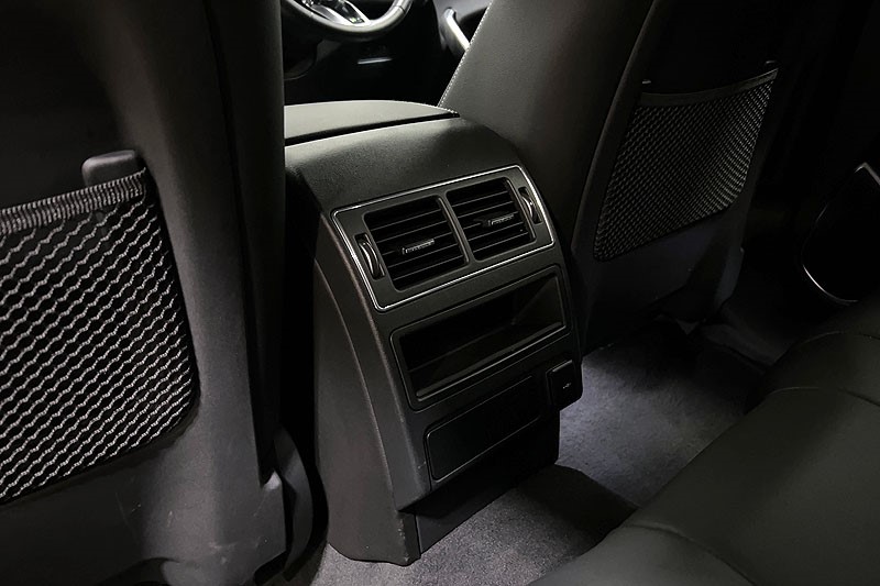 2023 (23) JAGUAR F-PACE 2.0 D200 R-Dynamic S 5dr Auto AWD 5213111