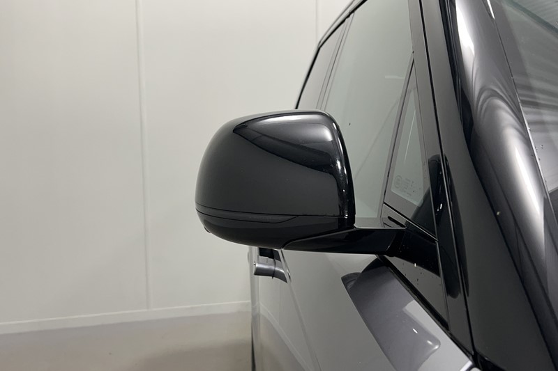 2023 (23) LAND ROVER RANGE ROVER SPORT 3.0 D300 Dynamic SE 5dr Auto 5275440