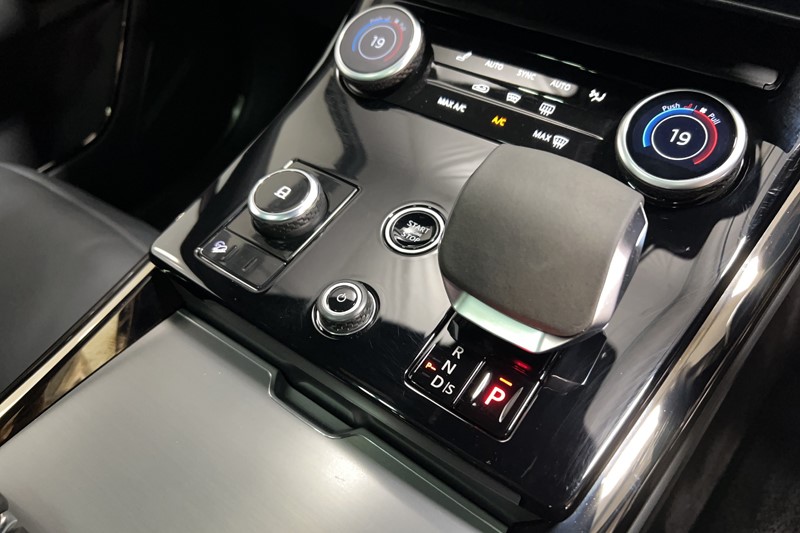 2023 (23) LAND ROVER RANGE ROVER SPORT 3.0 D300 Dynamic SE 5dr Auto 5275408