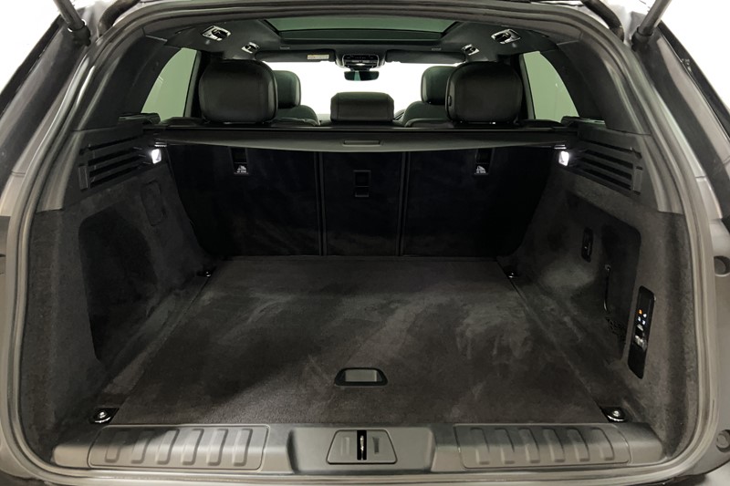 2023 (23) LAND ROVER RANGE ROVER SPORT 3.0 D300 Dynamic SE 5dr Auto 5275429