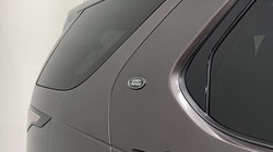 2023 (73) LAND ROVER DISCOVERY 3.0 D300 Dynamic SE 5dr Auto 5291781