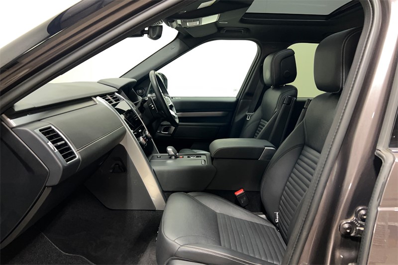 2023 (73) LAND ROVER DISCOVERY 3.0 D300 Dynamic SE 5dr Auto 5291731