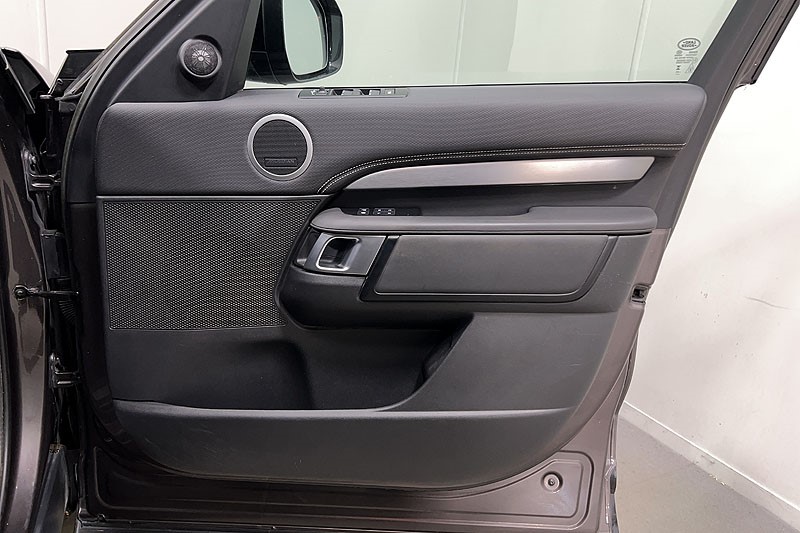 2023 (73) LAND ROVER DISCOVERY 3.0 D300 Dynamic SE 5dr Auto 5291741