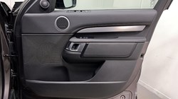 2023 (73) LAND ROVER DISCOVERY 3.0 D300 Dynamic SE 5dr Auto 5291741