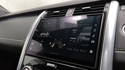 2023 (73) LAND ROVER DISCOVERY 3.0 D300 Dynamic SE 5dr Auto 5291760