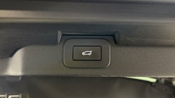 2023 (73) LAND ROVER DISCOVERY 3.0 D300 Dynamic SE 5dr Auto 5294020