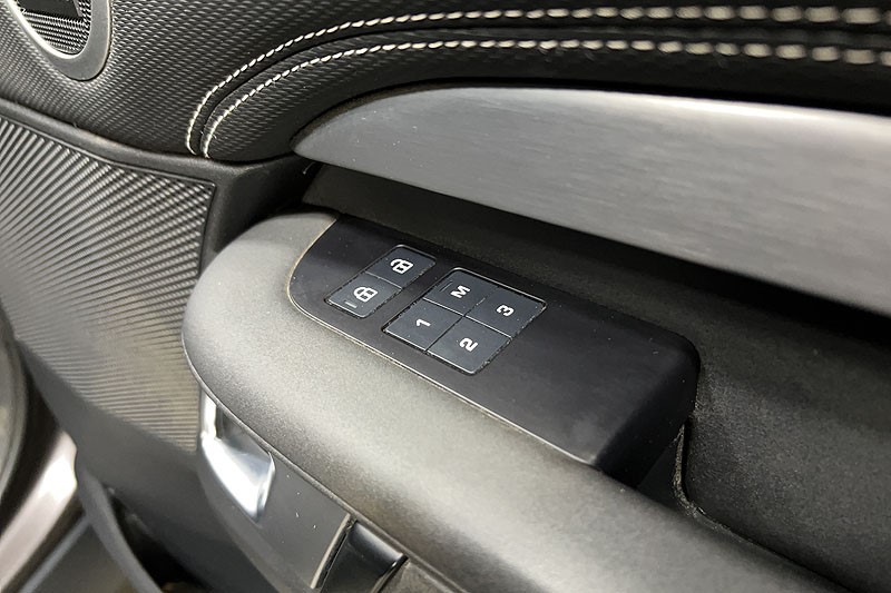 2023 (73) LAND ROVER DISCOVERY 3.0 D300 Dynamic SE 5dr Auto 5291742