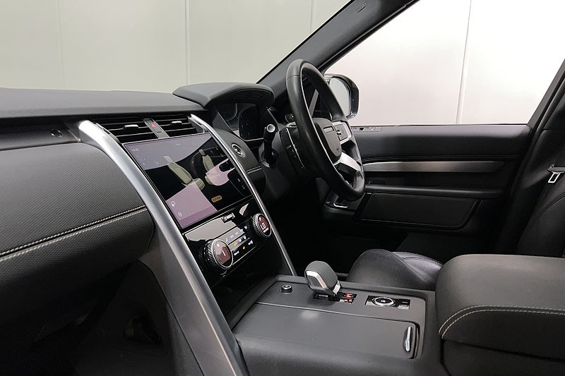 2023 (73) LAND ROVER DISCOVERY 3.0 D300 Dynamic SE 5dr Auto 5291767