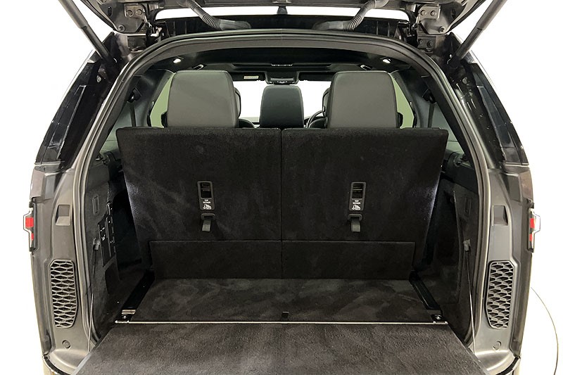 2023 (73) LAND ROVER DISCOVERY 3.0 D300 Dynamic SE 5dr Auto 5291777