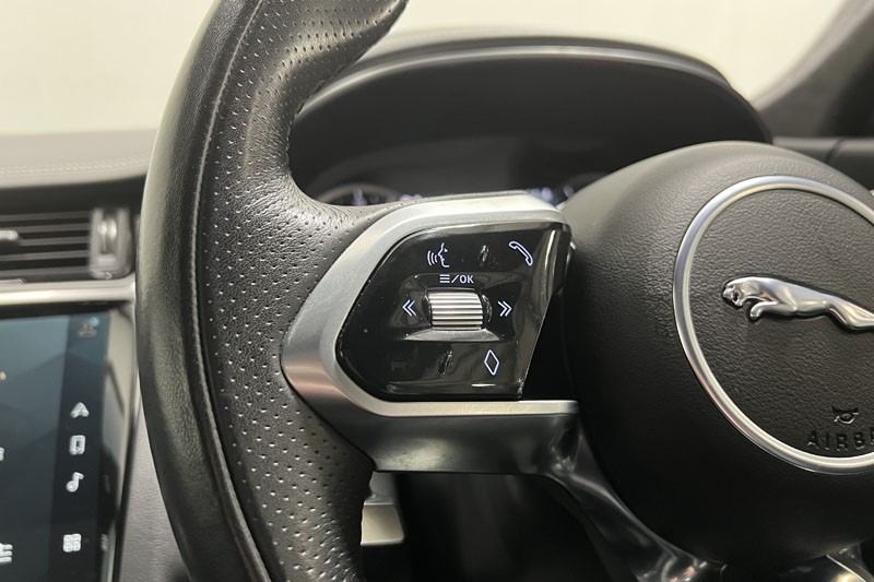 2021 (21) JAGUAR E-PACE 2.0 D200 R-Dynamic S 5dr Auto 5204806