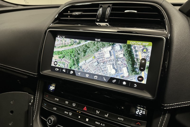 2020 (20) JAGUAR F-PACE 5.0 Supercharged V8 SVR 5dr Auto AWD 5219389