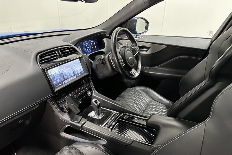2020 (20) JAGUAR F-PACE 5.0 Supercharged V8 SVR 5dr Auto AWD 5219392