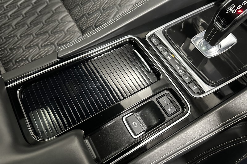 2020 (20) JAGUAR F-PACE 5.0 Supercharged V8 SVR 5dr Auto AWD 5219384