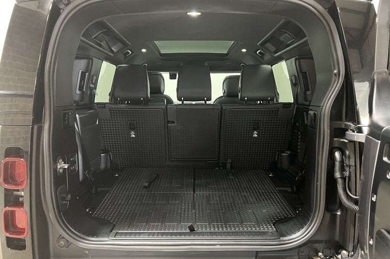 2024 (24) LAND ROVER DEFENDER 3.0 D250 X-Dynamic HSE 110 5dr Auto [7 Seat] 5204329