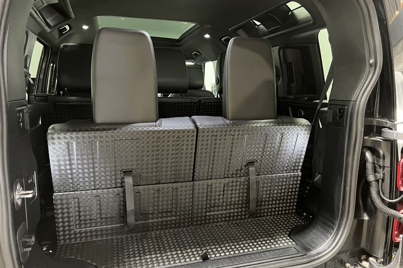 2024 (24) LAND ROVER DEFENDER 3.0 D250 X-Dynamic HSE 110 5dr Auto [7 Seat] 5204332