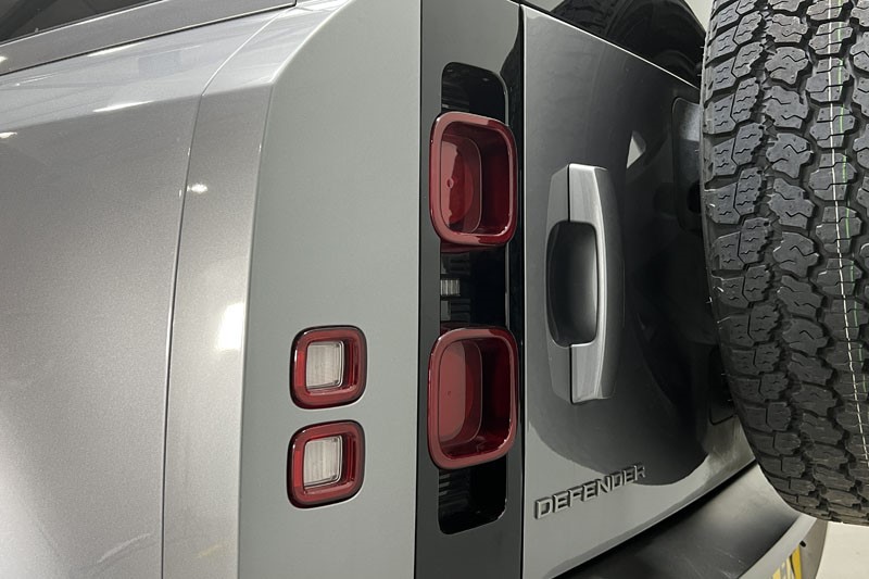 2024 (24) LAND ROVER DEFENDER 3.0 D250 X-Dynamic HSE 110 5dr Auto [7 Seat] 5204334