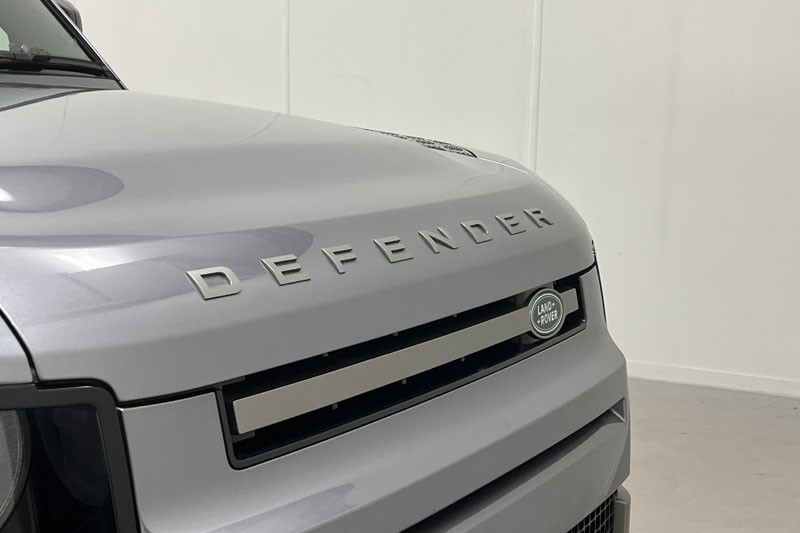 2024 (24) LAND ROVER DEFENDER 3.0 D250 X-Dynamic HSE 110 5dr Auto [7 Seat] 5204342