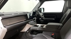 2025 (25) LAND ROVER COMMERCIAL DEFENDER 3.0 D250 Hard Top X-Dynamic SE Auto 5214326