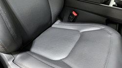 2025 (25) LAND ROVER COMMERCIAL DEFENDER 3.0 D250 Hard Top X-Dynamic SE Auto 5214306