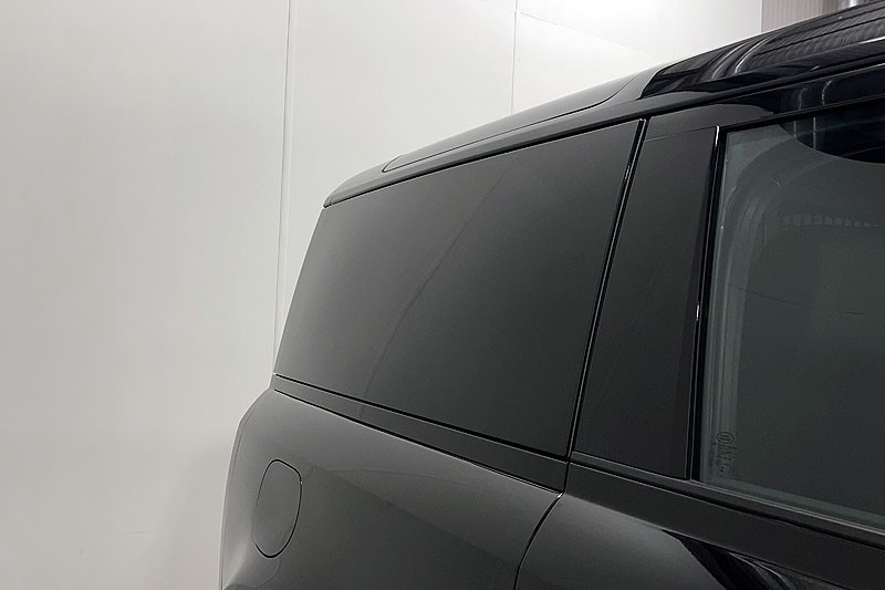 2025 (25) LAND ROVER COMMERCIAL DEFENDER 3.0 D250 Hard Top X-Dynamic SE Auto 5214333