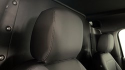 2025 (25) LAND ROVER COMMERCIAL DEFENDER 3.0 D250 Hard Top X-Dynamic SE Auto 5214308