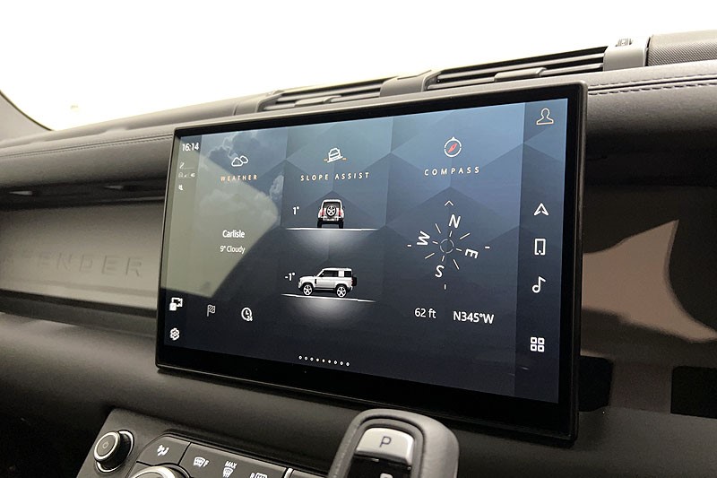 2025 (25) LAND ROVER COMMERCIAL DEFENDER 3.0 D250 Hard Top X-Dynamic SE Auto 5214318