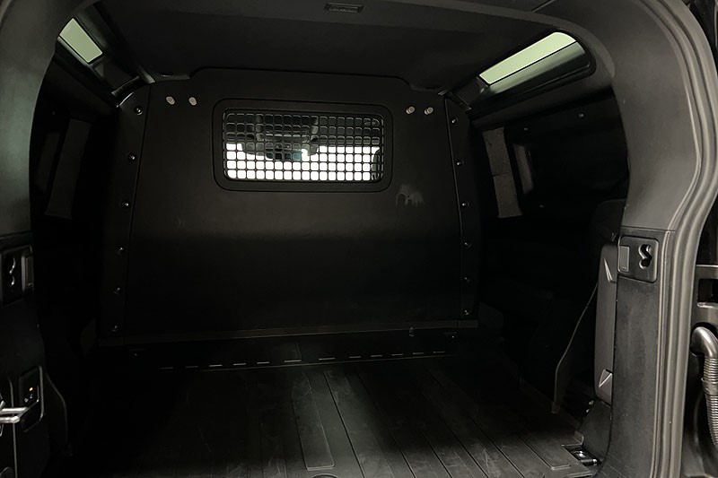 2025 (25) LAND ROVER COMMERCIAL DEFENDER 3.0 D250 Hard Top X-Dynamic SE Auto 5214299