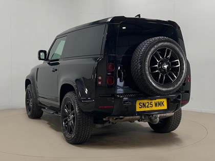 2025 (25) LAND ROVER COMMERCIAL DEFENDER 3.0 D250 Hard Top X-Dynamic SE Auto