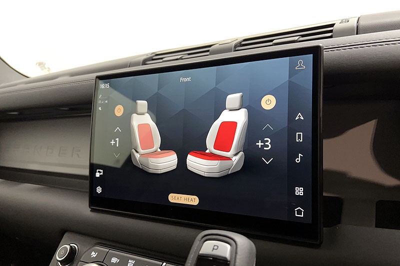 2025 (25) LAND ROVER COMMERCIAL DEFENDER 3.0 D250 Hard Top X-Dynamic SE Auto 5214324