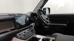2025 (25) LAND ROVER COMMERCIAL DEFENDER 3.0 D250 Hard Top X-Dynamic SE Auto 5214327