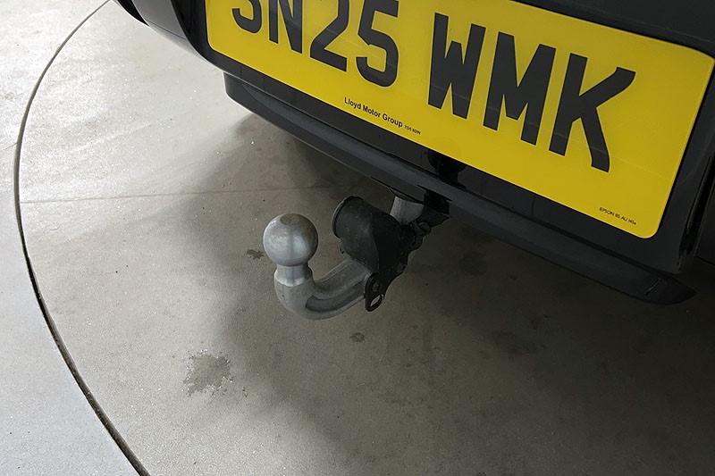 2025 (25) LAND ROVER COMMERCIAL DEFENDER 3.0 D250 Hard Top X-Dynamic SE Auto 5214332