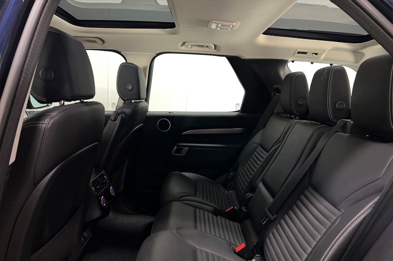 2023 (23) LAND ROVER DISCOVERY 3.0 D300 S 5dr Auto 5210346