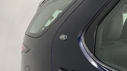 2023 (23) LAND ROVER DISCOVERY 3.0 D300 S 5dr Auto 5210399