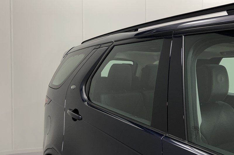 2023 (23) LAND ROVER DISCOVERY 3.0 D300 S 5dr Auto 5210400