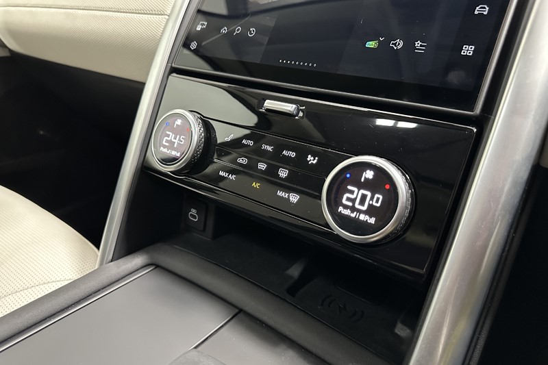 2025 (74) LAND ROVER DISCOVERY 3.0 D350 Dynamic SE 5dr Auto 5209532