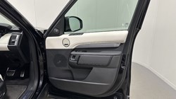 2025 (74) LAND ROVER DISCOVERY 3.0 D350 Dynamic SE 5dr Auto 5209518