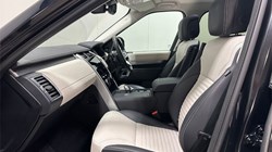 2025 (74) LAND ROVER DISCOVERY 3.0 D350 Dynamic SE 5dr Auto 5209508