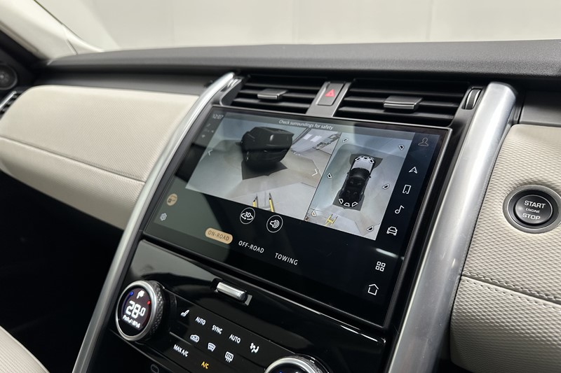 2025 (74) LAND ROVER DISCOVERY 3.0 D350 Dynamic SE 5dr Auto 5209537