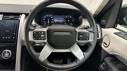 2025 (74) LAND ROVER DISCOVERY 3.0 D350 Dynamic SE 5dr Auto 5209516